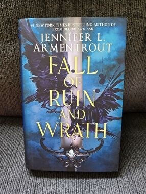 Jennifer L. Armentrout "Fall of Ruin and Wrath" - Blue & Gold Hardcover